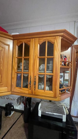 Cocina modular puertas de madera de pino.