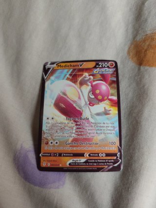Carta Pokémon Medicham V 083/203