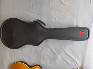 Guitarra Cort CR 250 tipo Les Paul Tapa GOLD.