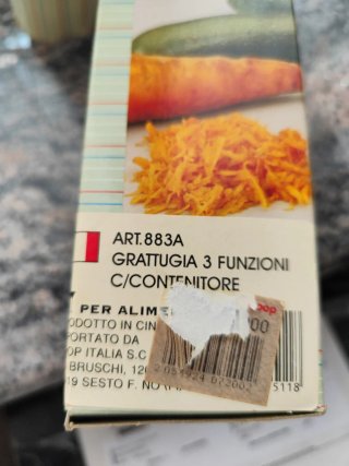 Grattugia 3 funzioni con contenitore