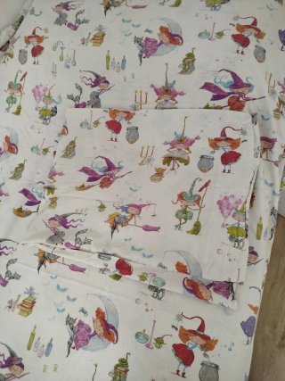 Funda nórdica y cojín cama 90cm brujas Zara Home