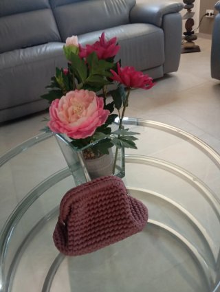 Pochette fatta a mano rosa