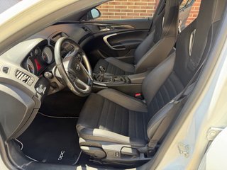Opel Insignia -  Octubre del 2010
