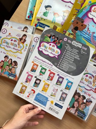 Libros revistas vaughan inglés