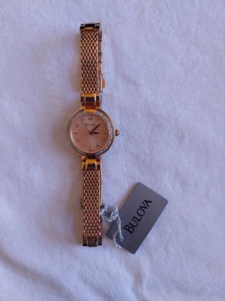 Orologio Bulova Diamond Donna Oro