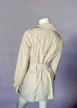 Gabardina Zara Basic Corta Beige Talla M
