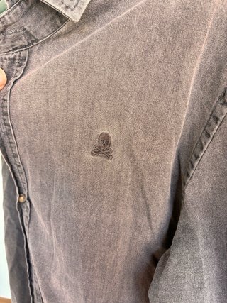 Camisa Scalpers Gris Talla 40
