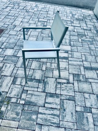 Set Tavolo e Sedie da Esterno Grigio