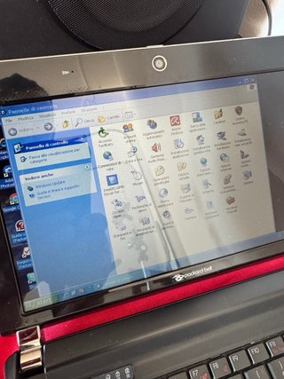 Packard Bell KAV60 Netbook (Windows XP)