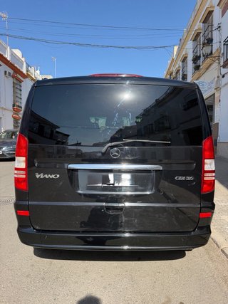 Mercedes-Benz Viano 2011