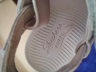Sandalias Skechers Mujer Gris y Rosa
