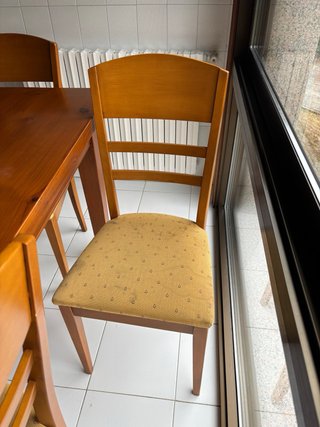 Mesa de comedor de madera maciza con 6 sillas