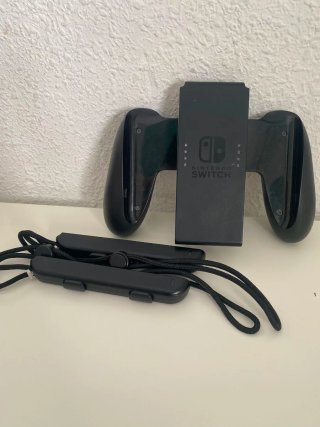 Nintendo Switch Completa con Accesorios