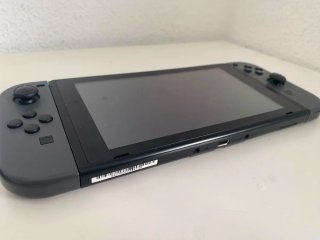 Nintendo Switch Completa con Accesorios