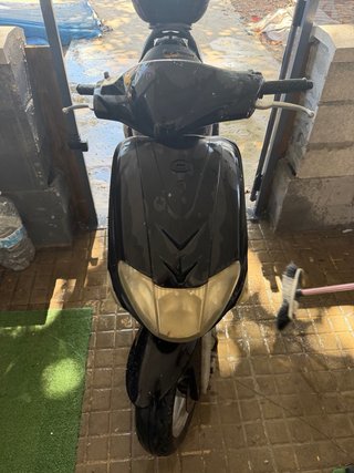 Moto Scooter 49cc Negra