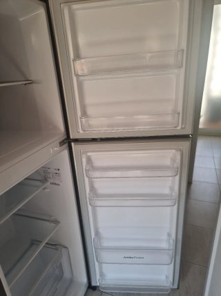 Refrigerador Daewoo FGK24ENH 262L