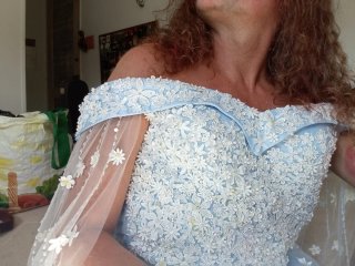 Vestido de Novia Azul y Blanco