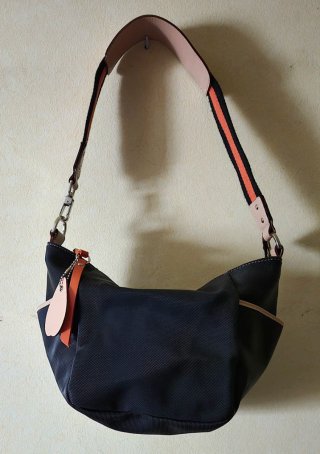 Bolso El Potro Negro y Naranja
