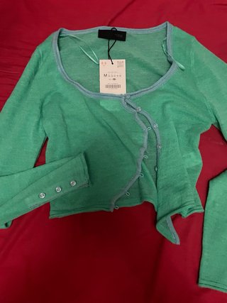 Chaqueta crop ZARA verde M