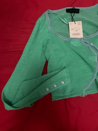 Chaqueta crop ZARA verde M