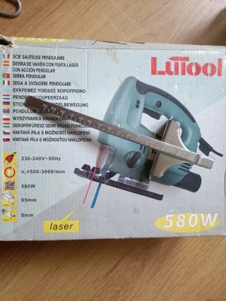 Sierra de calar Litool 580W con puntero láser
