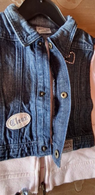 Felpa bambina rosa e jeans