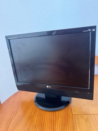 Monitor TV HD LG Flatron M2262D-PC