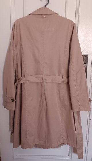 Gabardina C&A Beige con Capucha