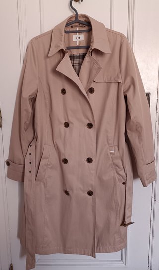 Gabardina C&A Beige con Capucha
