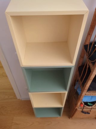 Estantería Ikea Eket x 4 con patas
