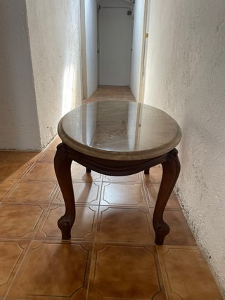 Mesa auxiliar ovalada mármol y madera