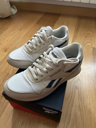 Reebok Azul y Beige Talla 40.5