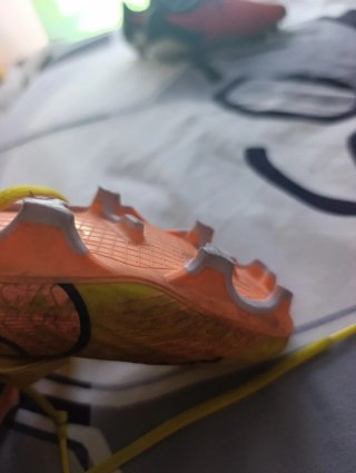 Botas de fútbol TALLA 39