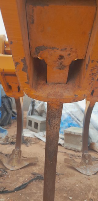 Arado chisel 13 brazos