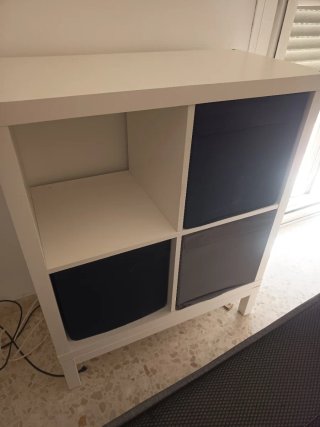 Mesitas de noche Ikea con cajones