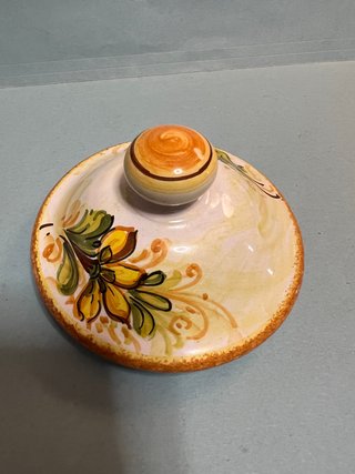 Biscottiera in maiolica decorata a mano