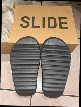 Adidas Yeezy Slide Granite Talla 42