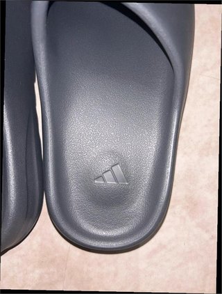 Adidas Yeezy Slide Granite Talla 42