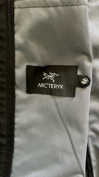Cortavientos Arc'teryx Negro
