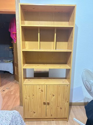 Mueble de madera.
