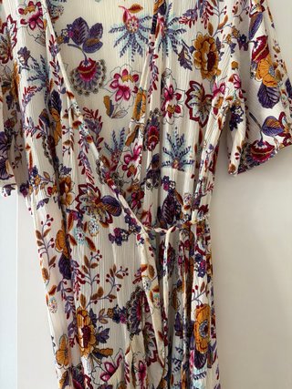Vestido cruzado estampado floral
