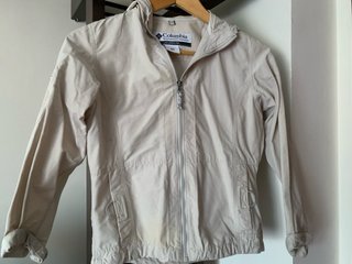 Chaqueta Columbia Beige Mujer Talla S pequeña