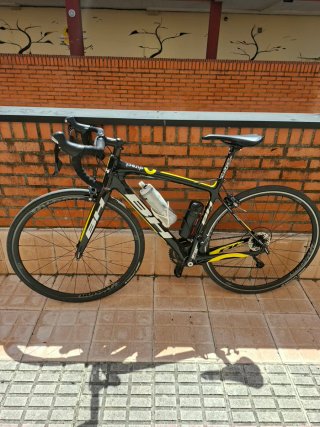 Bicicleta de carretera BH
