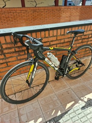 Bicicleta de carretera BH