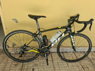 Bicicleta de carretera BH