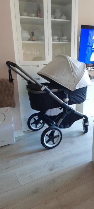 Carrito Bugaboo Fox 3 comprado año 2023