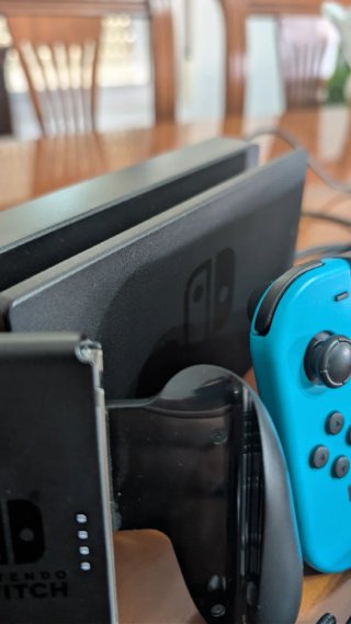 Nintendo Switch V2 + Ring Fit + Animal Crossing