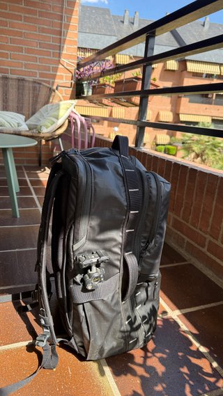 The North Face Base Camp Voyager 40L Mochila