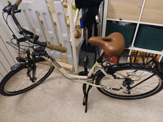 Bicicleta de paseo como nueva