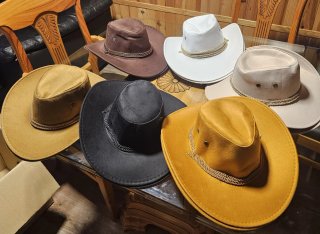 Gorras Cowboy Variedad de Colores 12 unidades